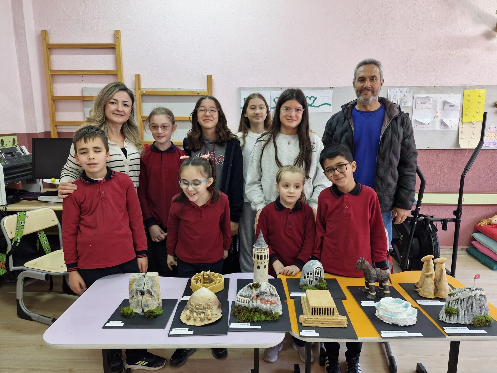 Görme Engelli Öğrenciler Kültürel Mirası Dokunarak Keşfetti