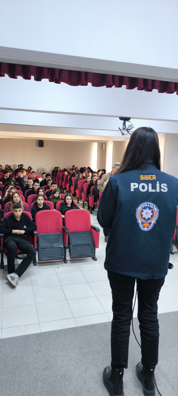 Afyonkarahisar'da Siber Güvenlik Seminerleri Düzenlendi