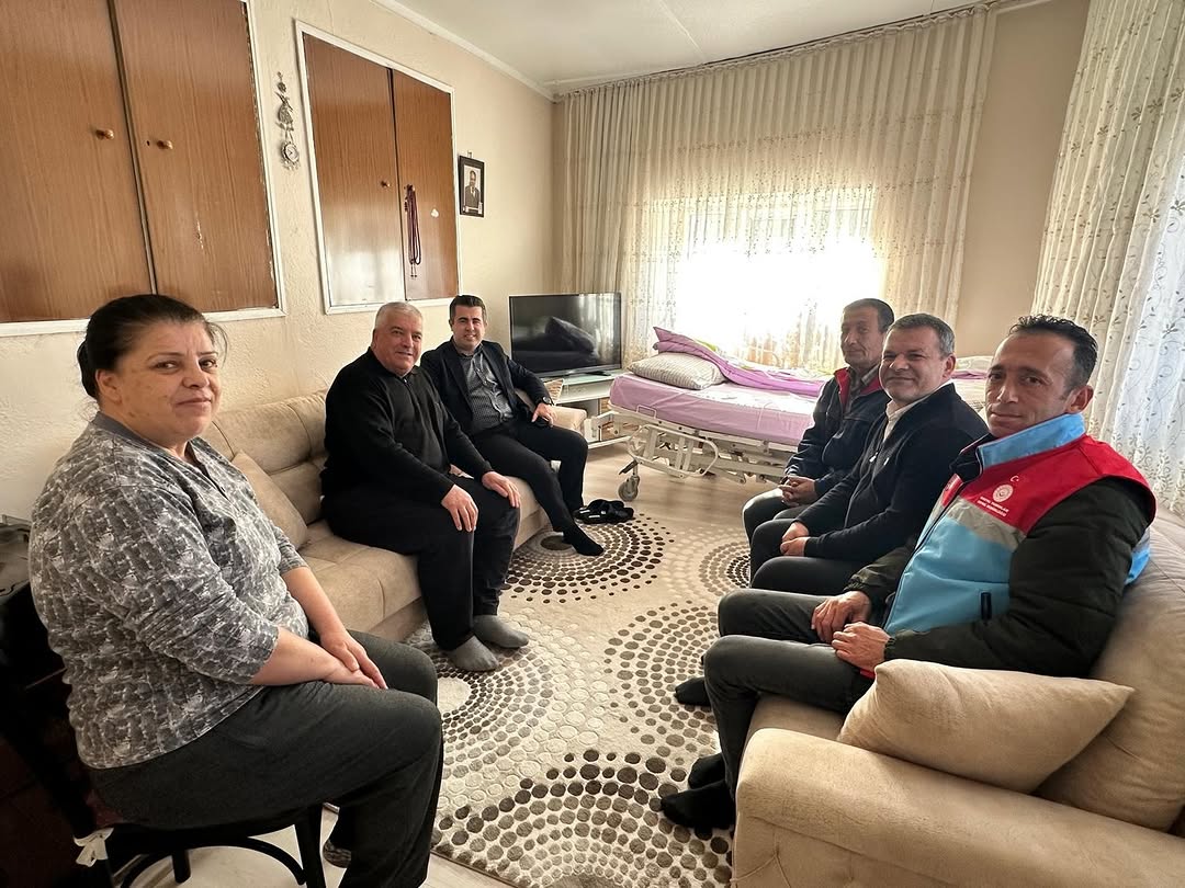 Kaymakam, SYDV Müdürü ve Mahalle Muhtarı Ziyarette Bulundu