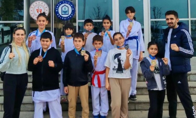 Afyonkarahisar Karate Kafilesinden Türkiye Spor Toto Yıldızlar Karate Ligi 1. Etabında Büyük Başarı