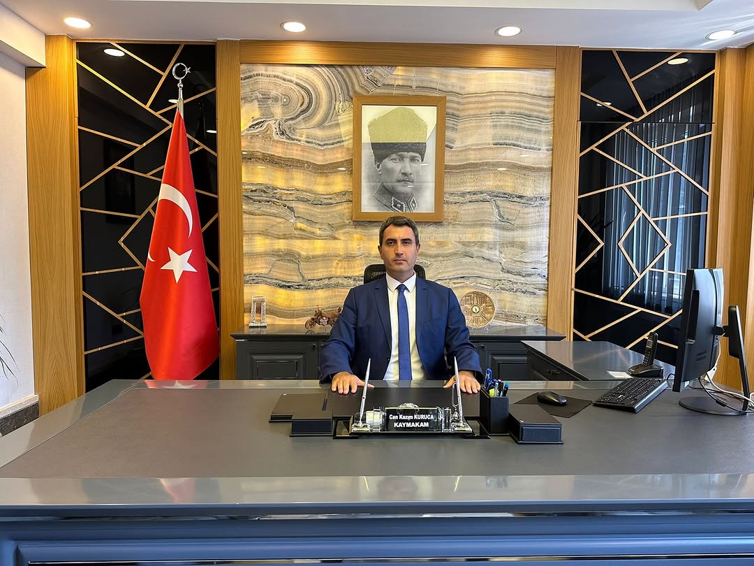 Bucak Kaymakamı Can Kazım KURUCA'nın 24 Kasım Öğretmenler Günü Mesajı