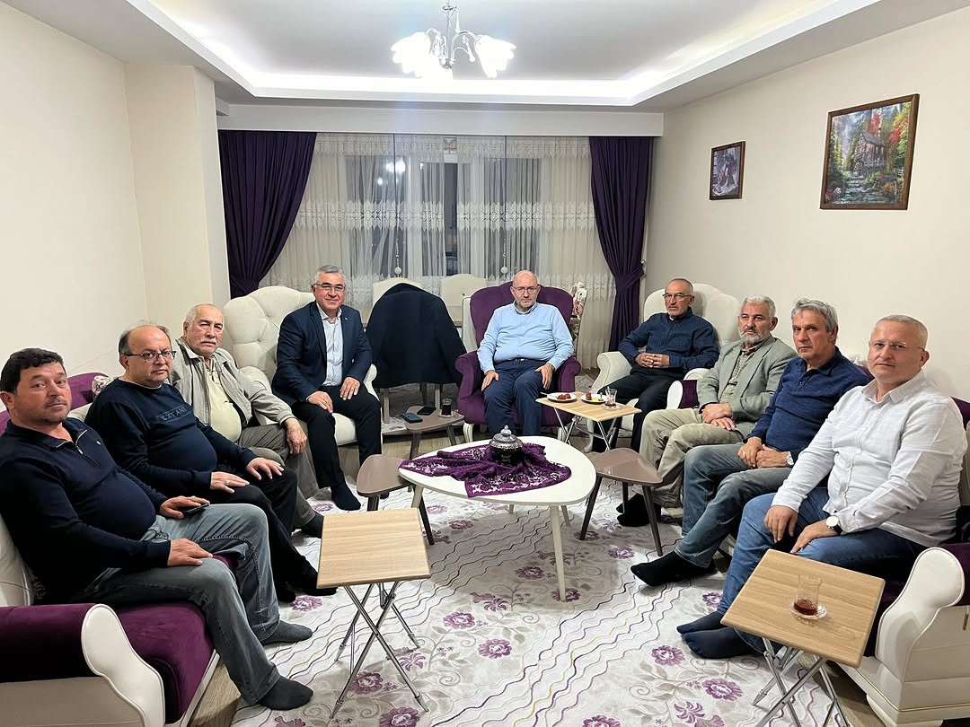 Gölhisar İlçe Başkanı Süleyman Erçelik ve Teşkilatı Mevlüt Erdem'i Ziyaret Etti