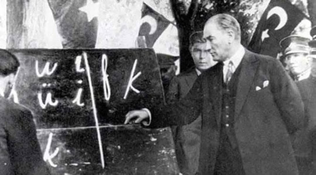 Öğretmenler Günü Kutlaması ve Atatürk'ü Anma