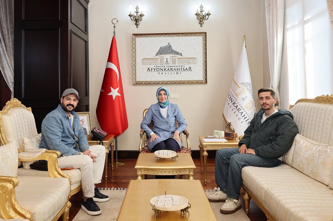 Afyonkarahisar Valiliği, Lezzet Ormanda İçerik Üreticisi Murat Çınar Pala'yı Kabul Etti