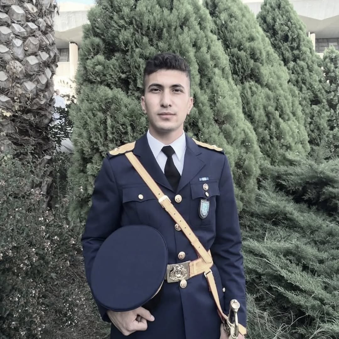 Gürcistan'da Düşen Askeri Kargo Uçağında Şehit Olan Eskişehirli Üsteğmen Emre Mercan