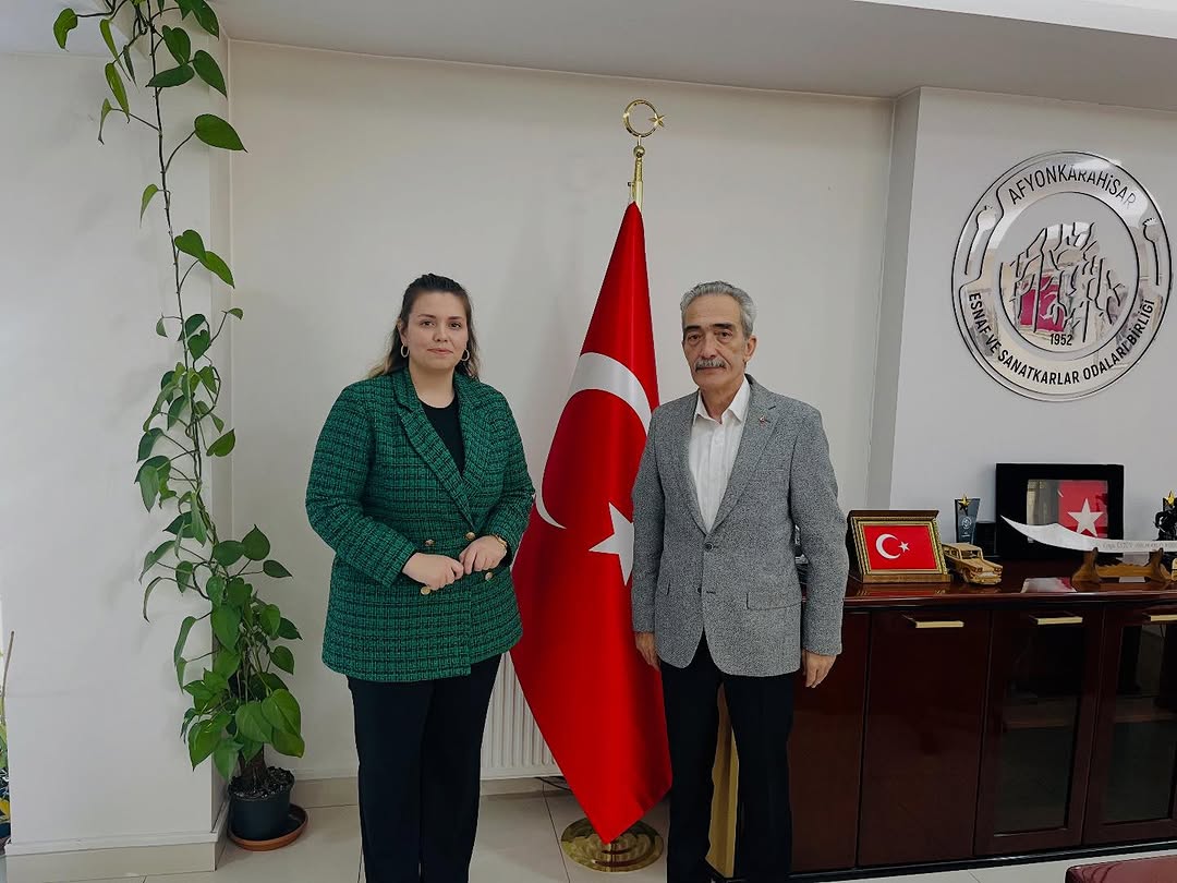 Kanal 3 Bölge Koordinatörü Berna Uğur TÜRKSOY, Afyonkarahisar Esnaf ve Sanatkarlar Odaları Birliği Başkanı Cengiz ÜSTÜN'ü Ziyaret Etti