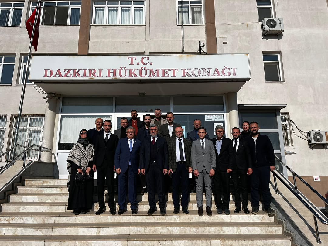 AK Partili Milletvekili Ali Özkaya, Dazkırı İlçe Kaymakamı Serkan Ala'yı Ziyaret Etti
