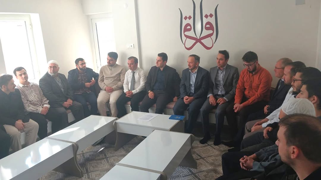 Karahallı Kaymakamlığı'nın Cami İmamları İle İstişare Toplantısı