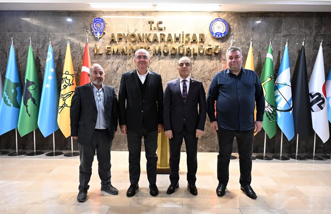 İscehisar Mermerciler Derneği Başkanı Remzi Özcan İl Emniyet Müdürü Ahmet Birtan Erol'u Ziyaret Etti