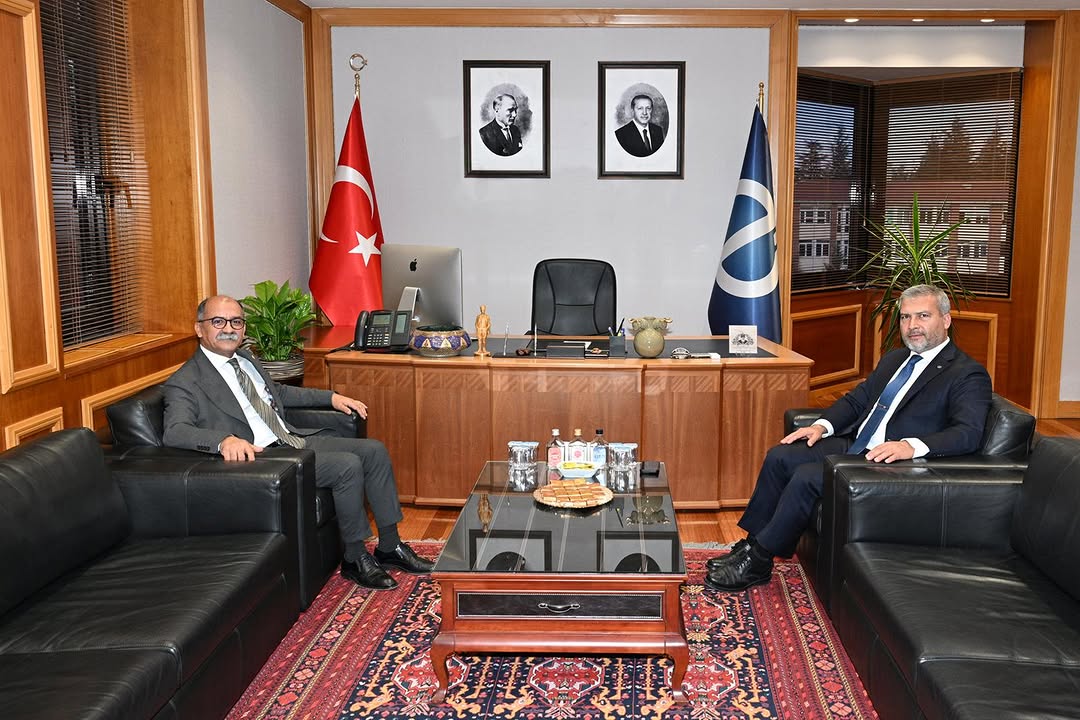 Anadolu Üniversitesi Yemekhane Uygulamaları ve Öğrenci Hakları Görüşmesi