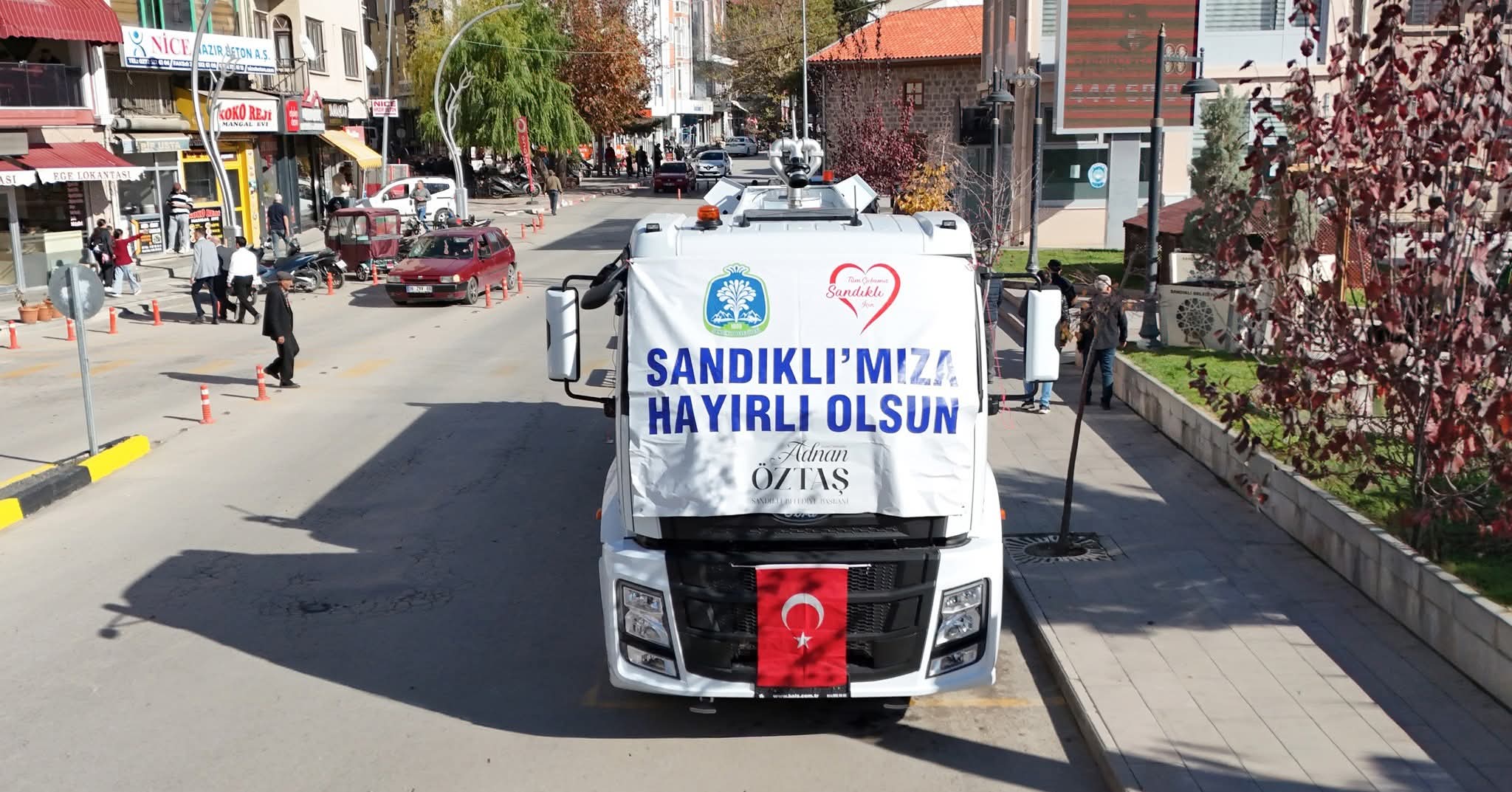 Sandıklı Belediyesine Yeni 13 Ton Kapasiteli Arazöz Hibe Edildi