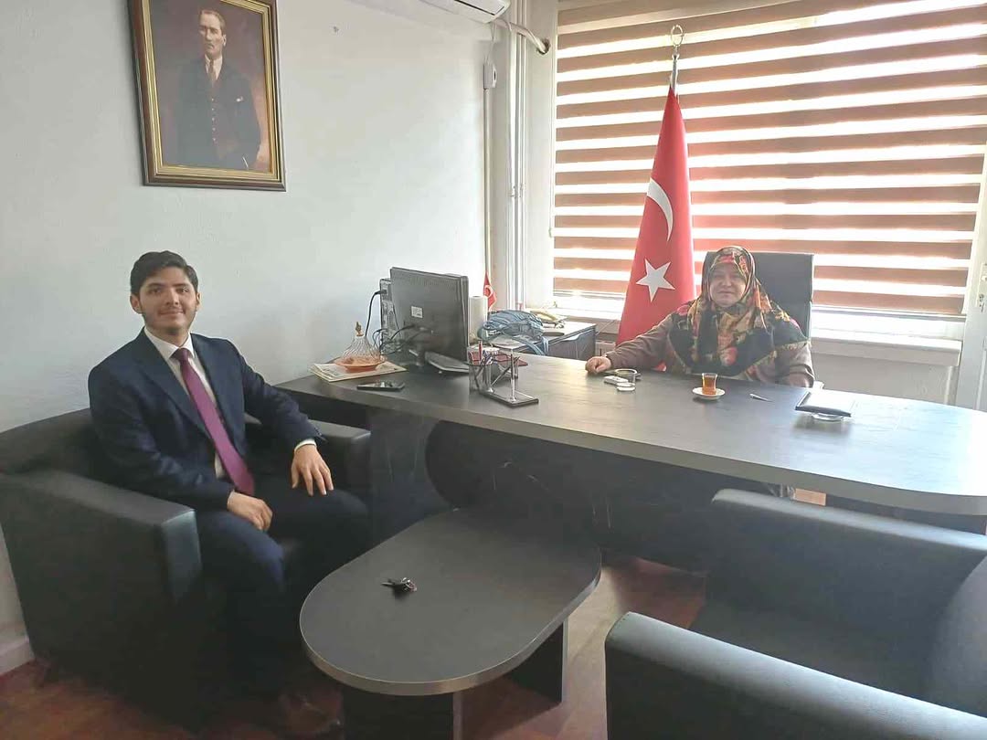 İlçe Vaizimiz Fadıl Sami KOÇAK Belediye Başkanımız Sayın Zeynep GÜNEŞ'i Ziyaret Etti
