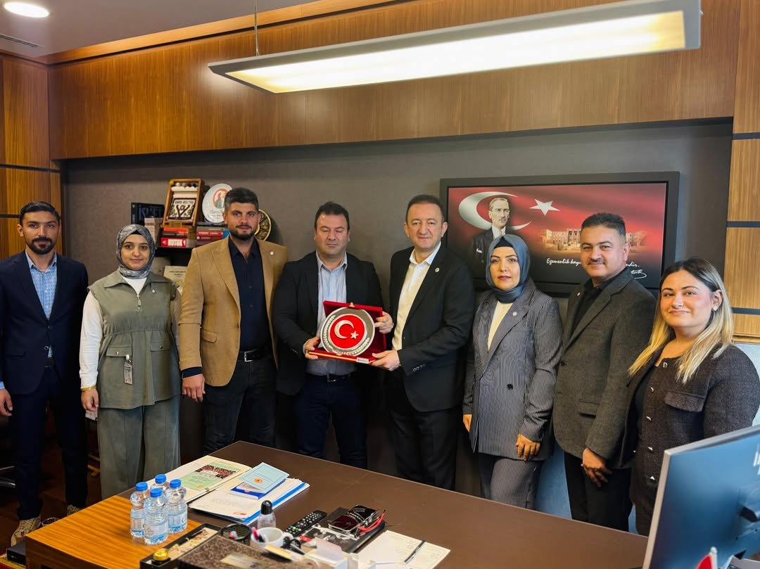 TBMM'de Genç Sağlık Sendikası Heyeti Ağırlandı