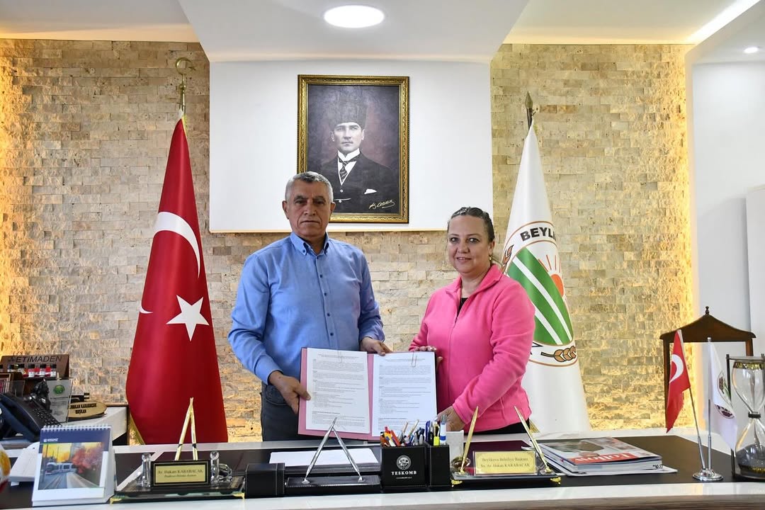 Eskişehir Büyükşehir Belediyesi ve Beylikova Belediyesi Arasında Sokak Hayvanları İçin Önemli Bir İş Birliği Protokolü İmzalandı