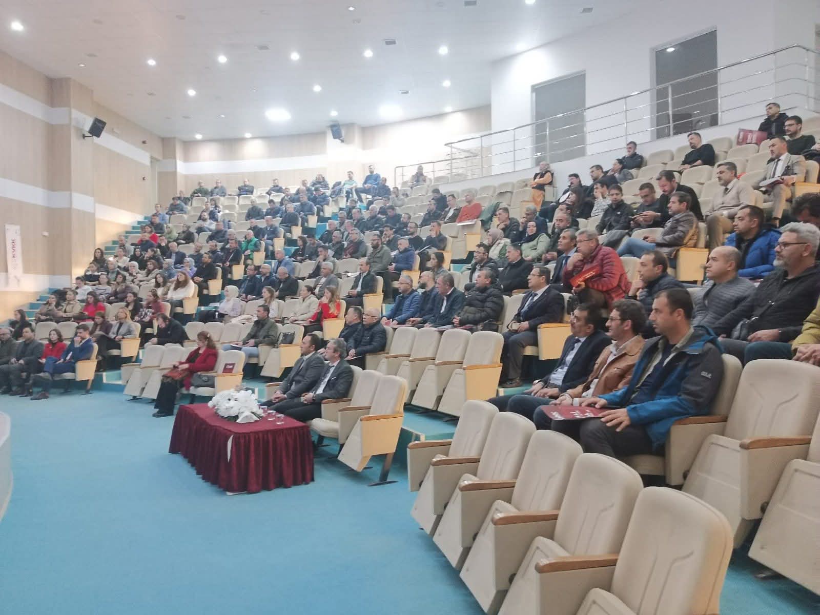 Afyonkarahisar'da Güvenli Gelecek İçin Dijital Okuryazarlık Projesi Toplantısı Düzenlendi