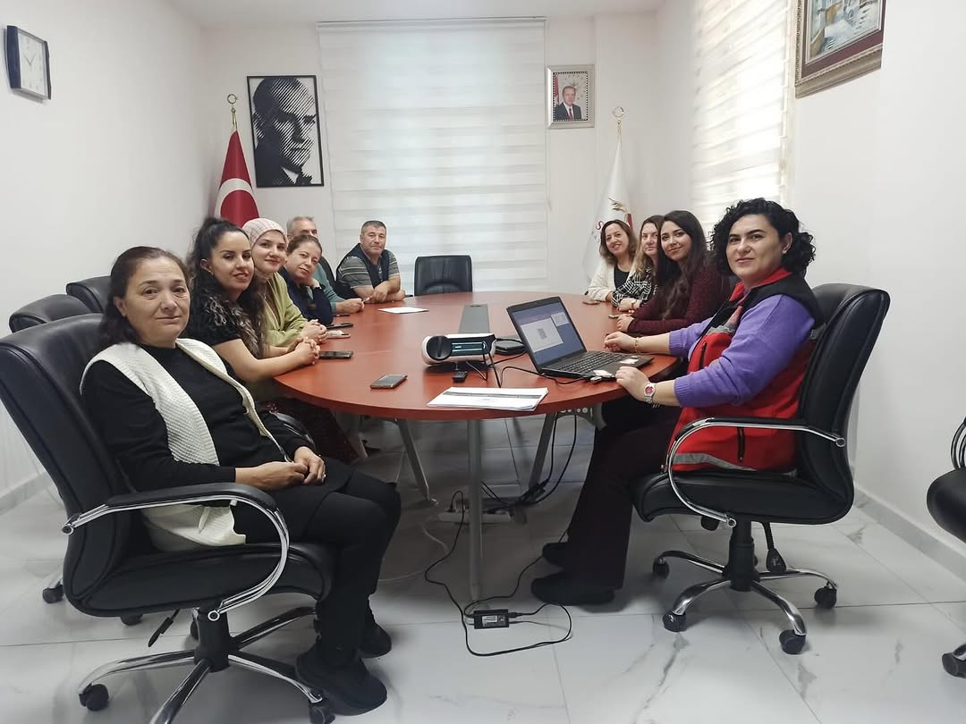 Sandıklı Sosyal Hizmet Merkezi Müdürlüğü'nden Kadına Yönelik Şiddetle Mücadele Semineri