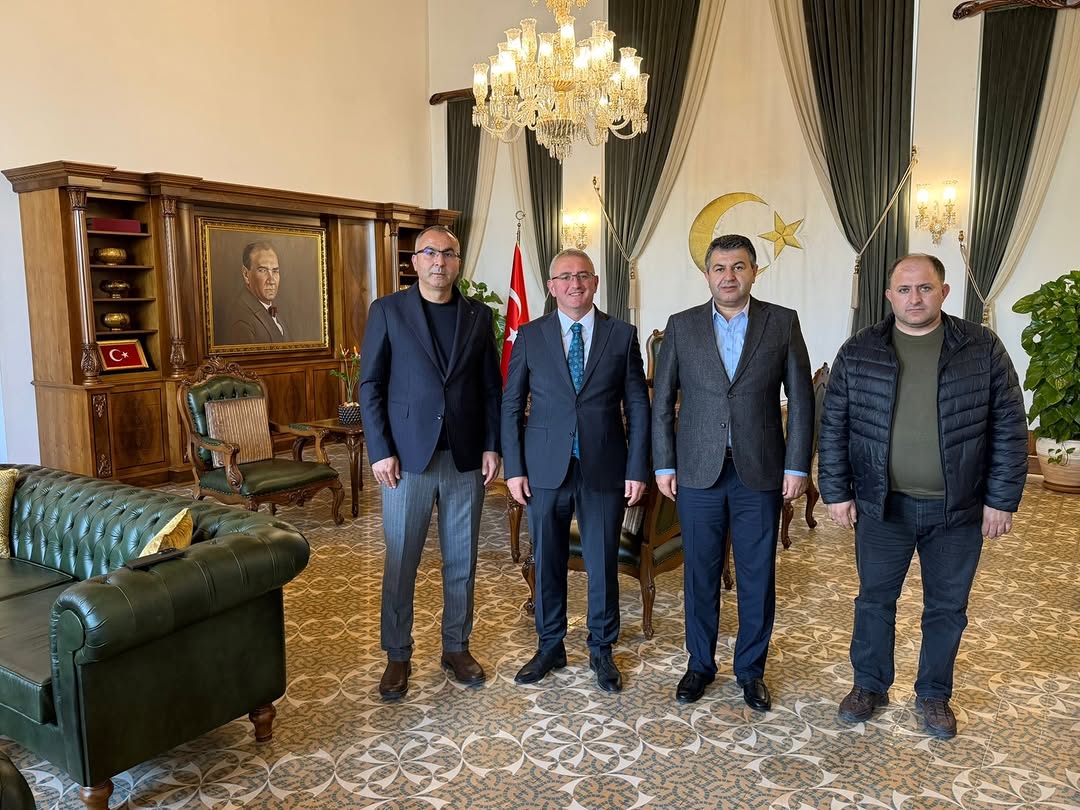 Gediz Belediyesi'nden Hatay İskenderun Kaymakamı'na Ziyaret