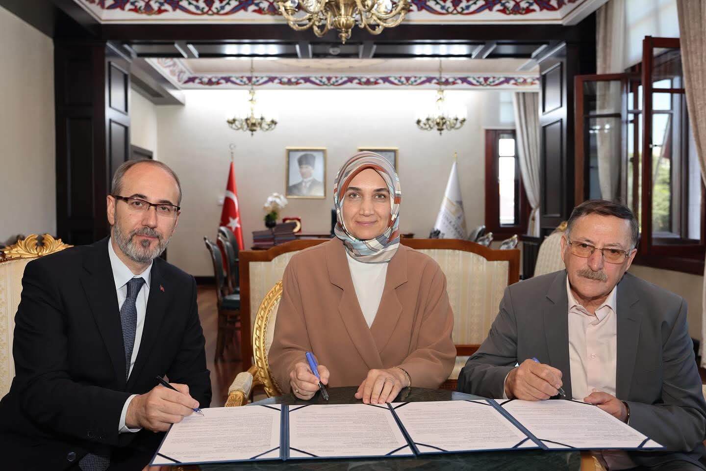 Afyonkarahisar’da Tüp Bebek Merkezi İçin Protokol İmzalandı