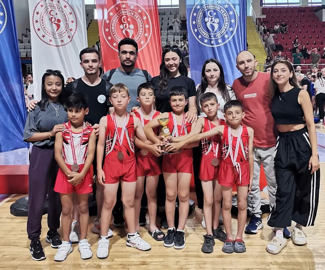 Afyonkarahisar’da Cimnastik Coşkusu: Sporculardan Çifte Zafer