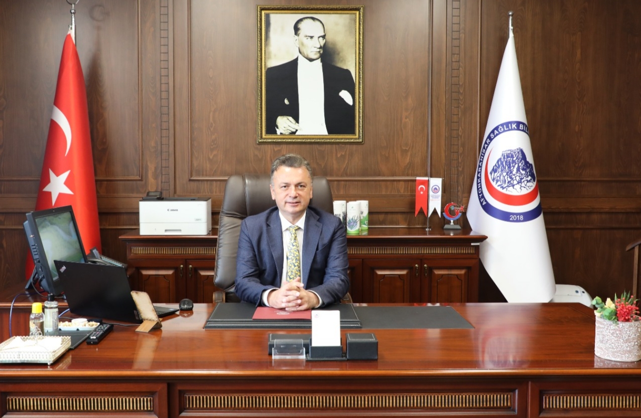 Rektör Vekili Prof. Dr. Şenocak Göreve Başladı