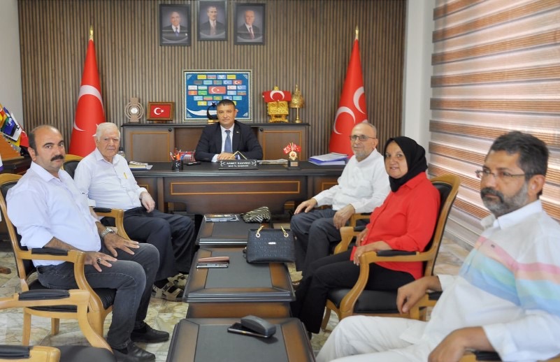Afyonkarahisar Kültür Edebiyat ve Yazarlar Derneği'nden MHP İl Başkanlığına Nezaket Ziyareti