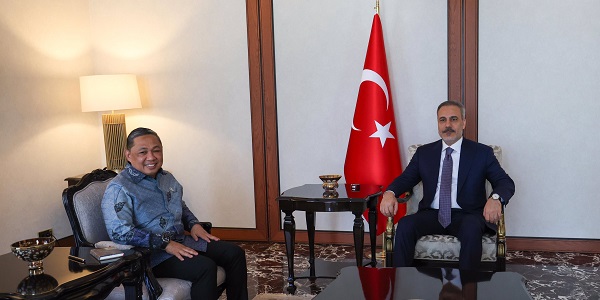 Bakan Hakan Fidan, Endonezya Dışişleri Bakan Yardımcısı Muhammad Anis Matta'yı Kabul Etti
