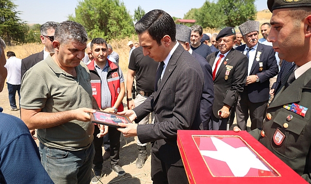 Kıbrıs Gazisi Orhan Sarıkaya Son Yolculuğuna Uğurlandı