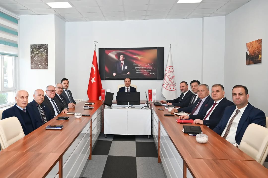 Uşak İl Millî Eğitim Müdürlüğü Toplantı Düzenledi