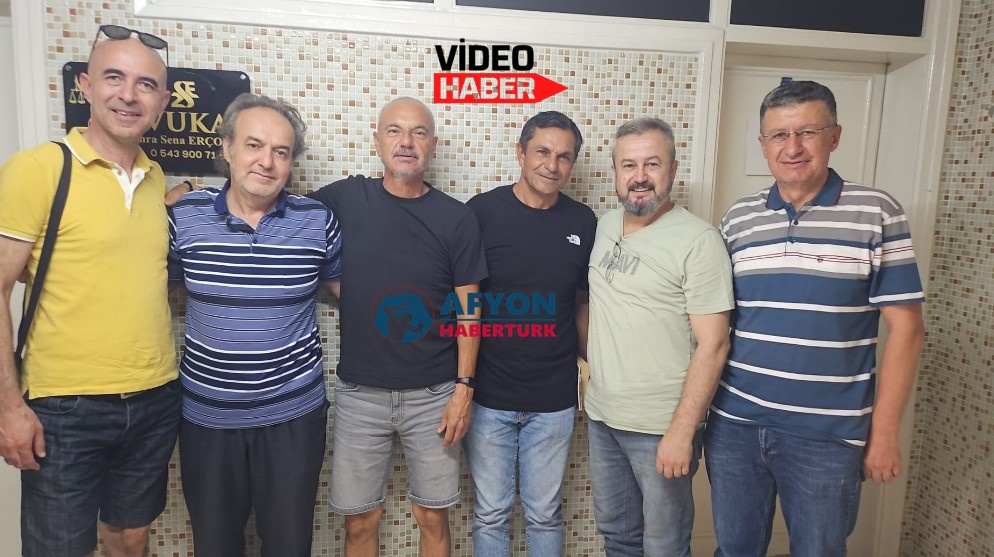 İhsaniye Üçler Kayası 1989 Mezunları 39 Yıldır Geleneklerini Sürdürüyor