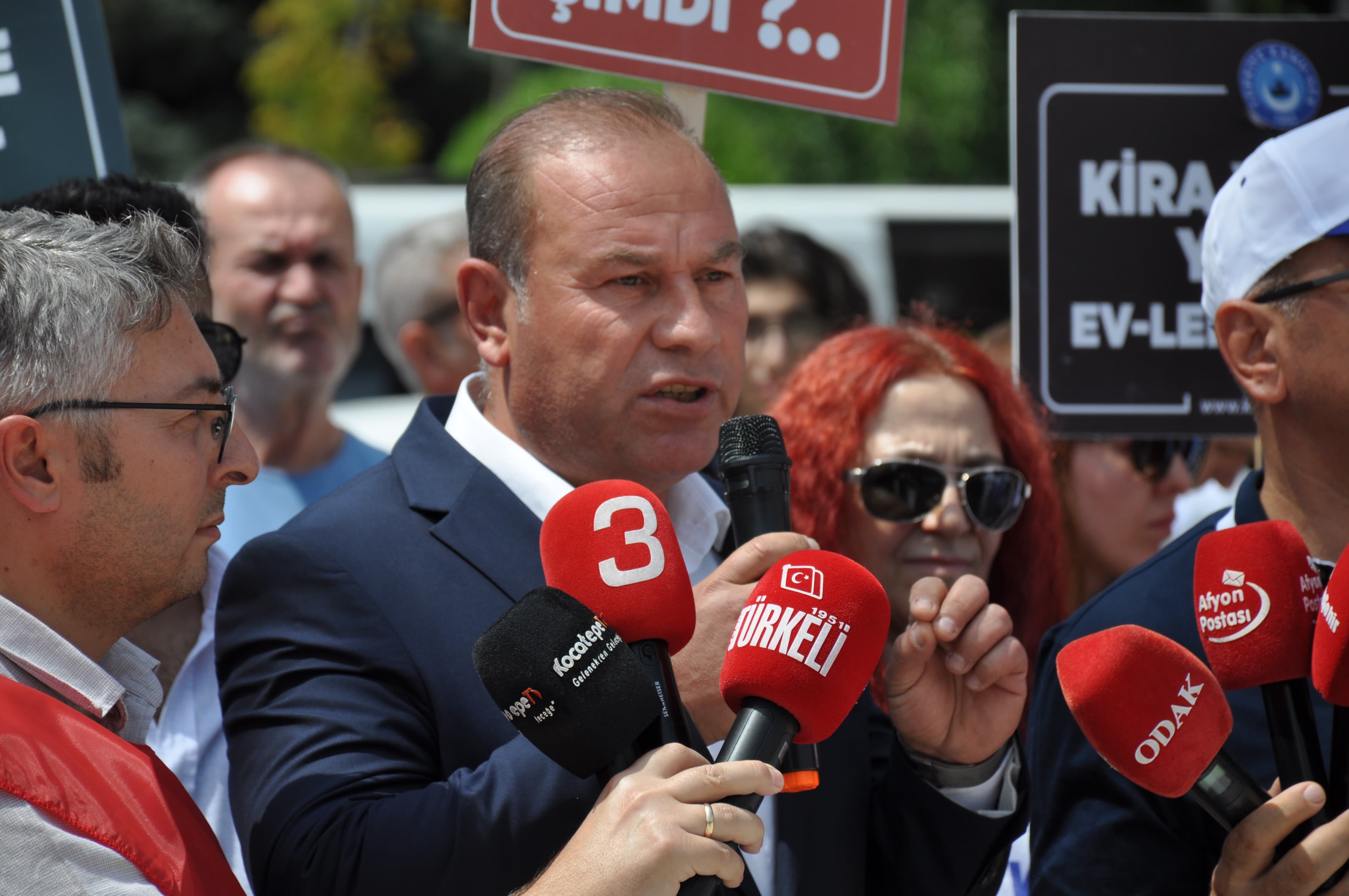 Kamu Çalışanları ve Emekliler İçin Toplu Sözleşme Görüşmeleri Başladı