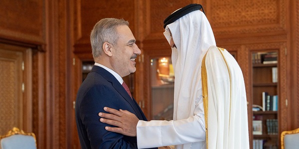 Bakan Hakan Fidan, Katar Başbakanı ile Görüşme Gerçekleştirdi