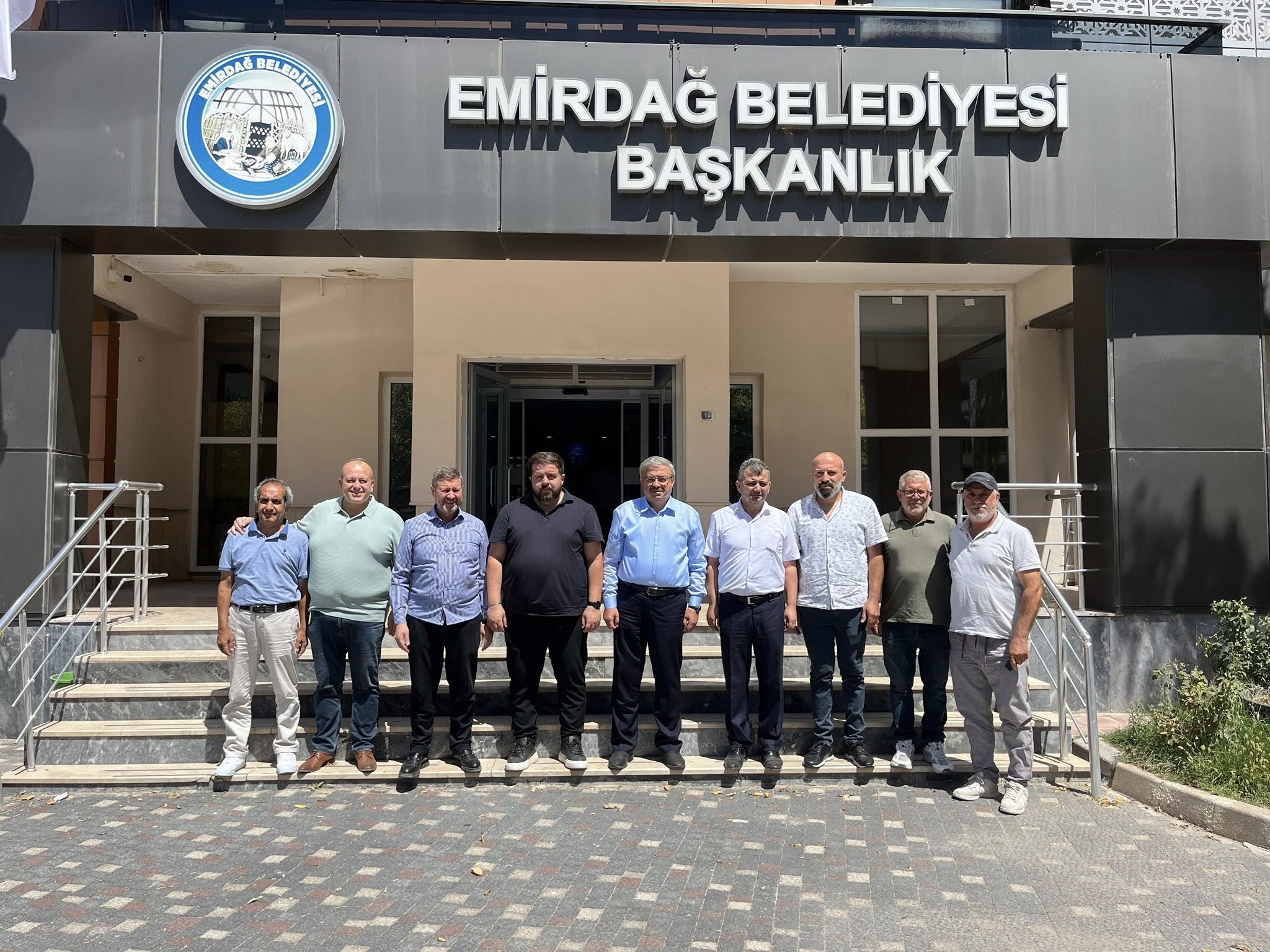 Yurdunuseven, Emirdağ Belediye Başkanı Koyuncu'yu Ziyaret Etti