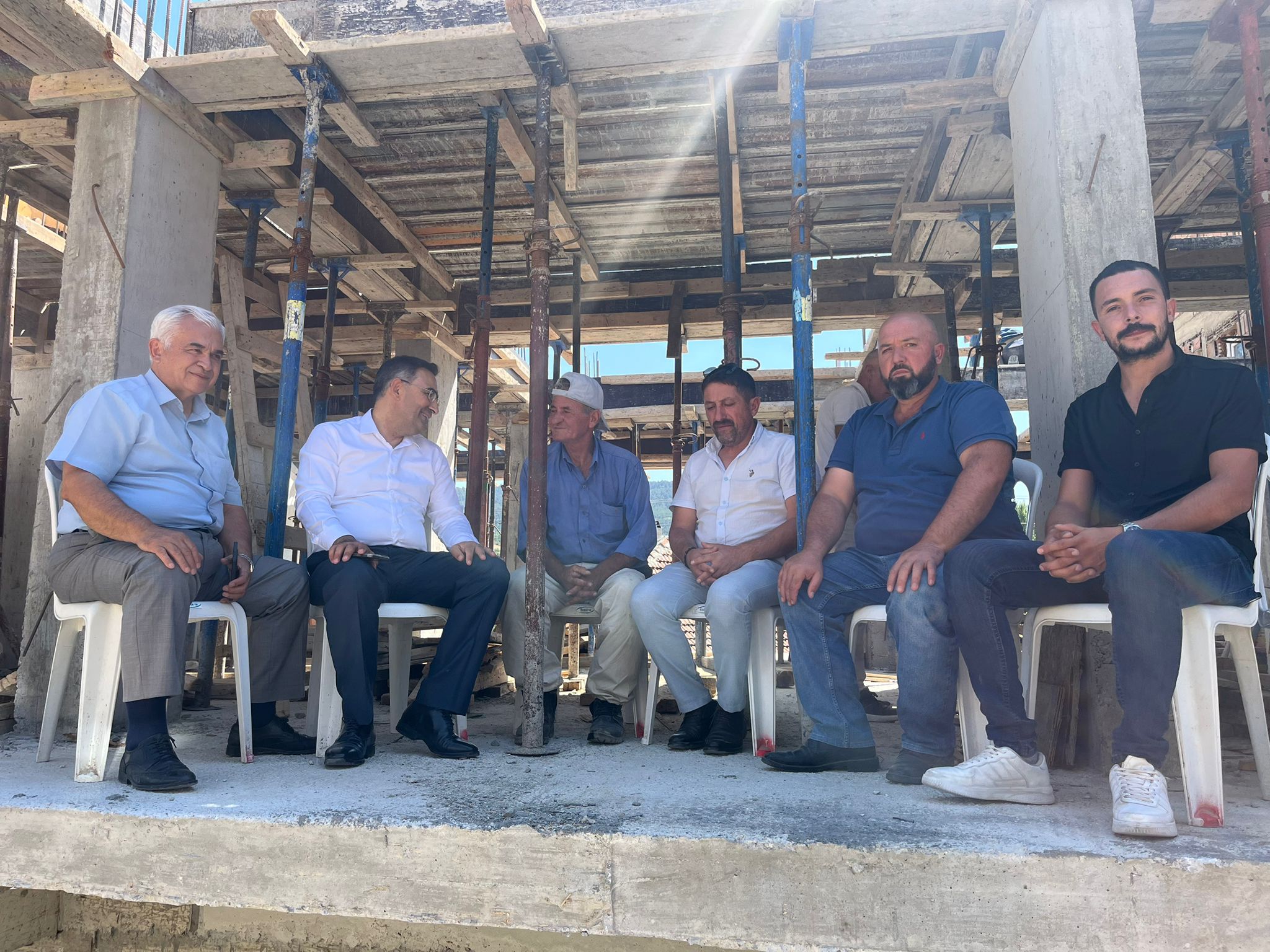 AK Parti Sinanpaşa İlçe Teşkilatı'ndan 'Terörsüz Türkiye' Vurgusu