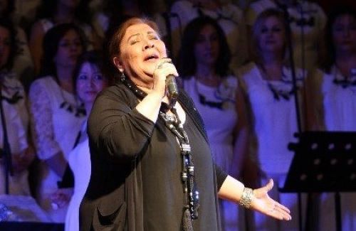 Türk Müziğinin Efsane İsimlerinden Banu Kırbağ Hayatını Kaybetti