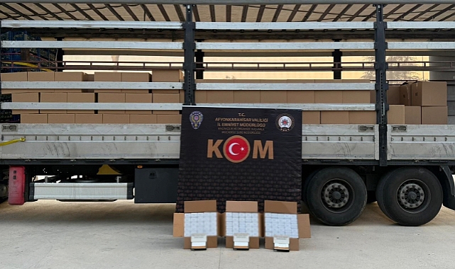 Dinar’da 4 Milyondan Fazla Bandrolsüz Makaron Ele Geçirildi