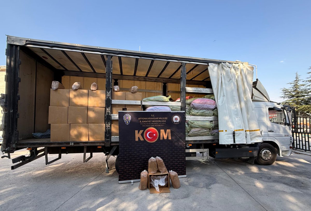 Emirdağ'da Kaçakçılık Operasyonu: Yasa Dışı Ürünler Ele Geçirildi