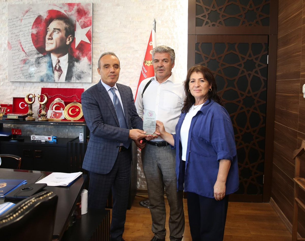 Görme Engelliler Kulübü, Emniyet Müdürü'nü Ziyaret Etti