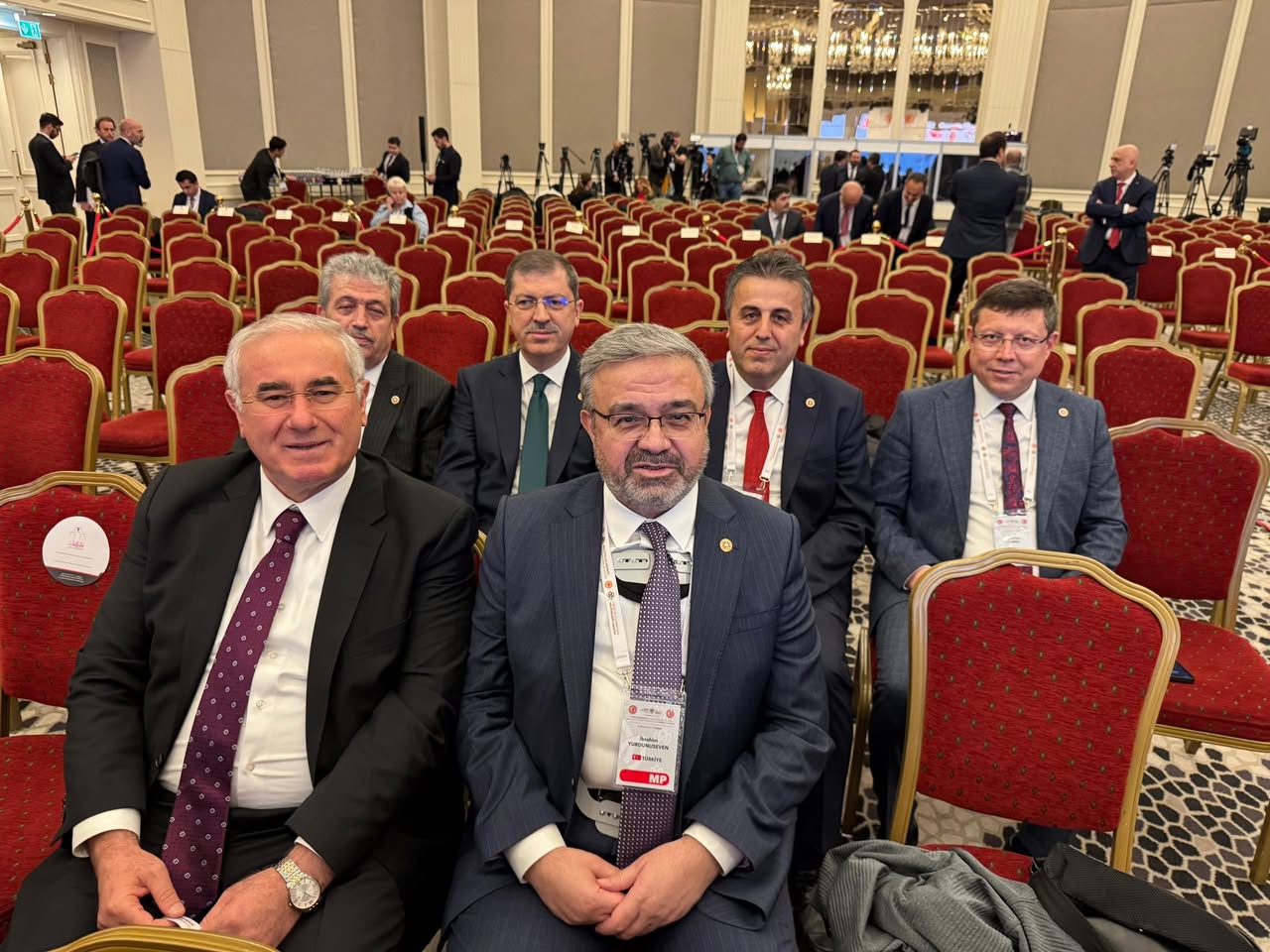 AK Parti Milletvekili Yurdunuseven, Filistin Destek Grubunun İlk Toplantısına Katıldı