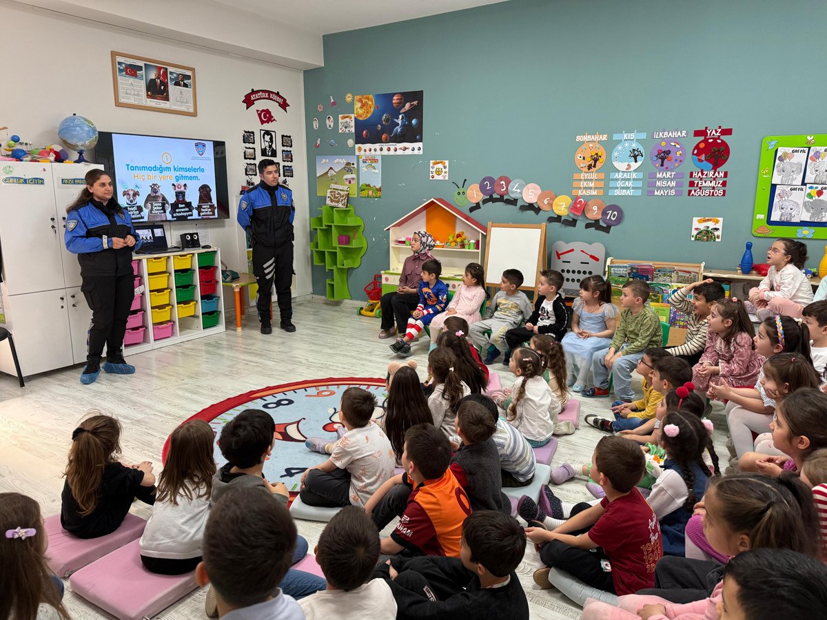 Afyonkarahisar Emniyeti Minik Kalpleri Eğitti