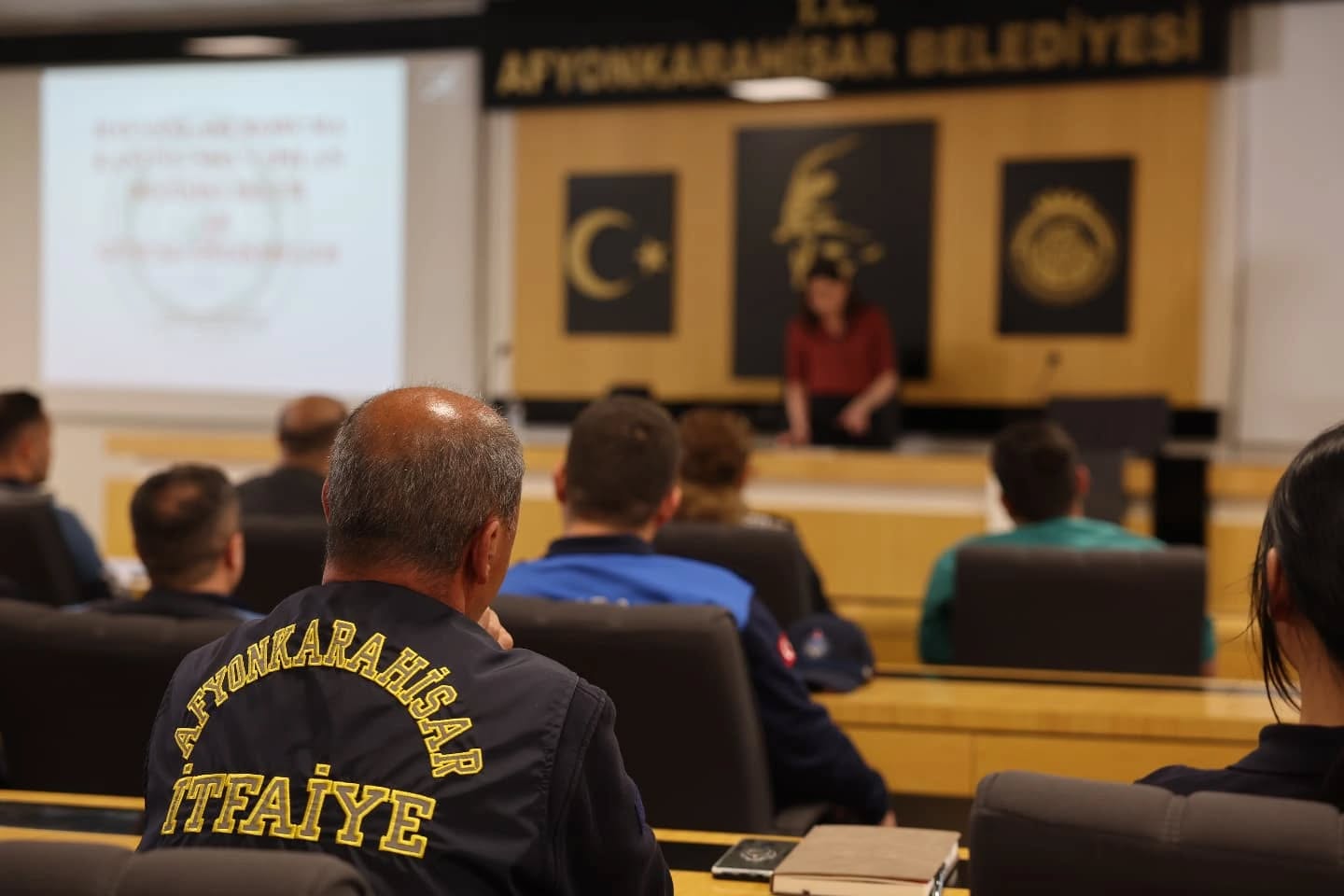 Afyonkarahisar Belediyesi Personeline Hayvan Hakları Eğitimi Verildi
