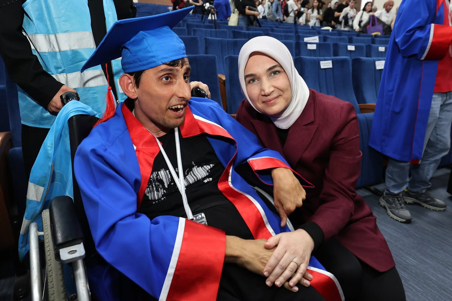 Afyonkarahisar'da Otizmli Gençler İçin Üniversite Deneyimi