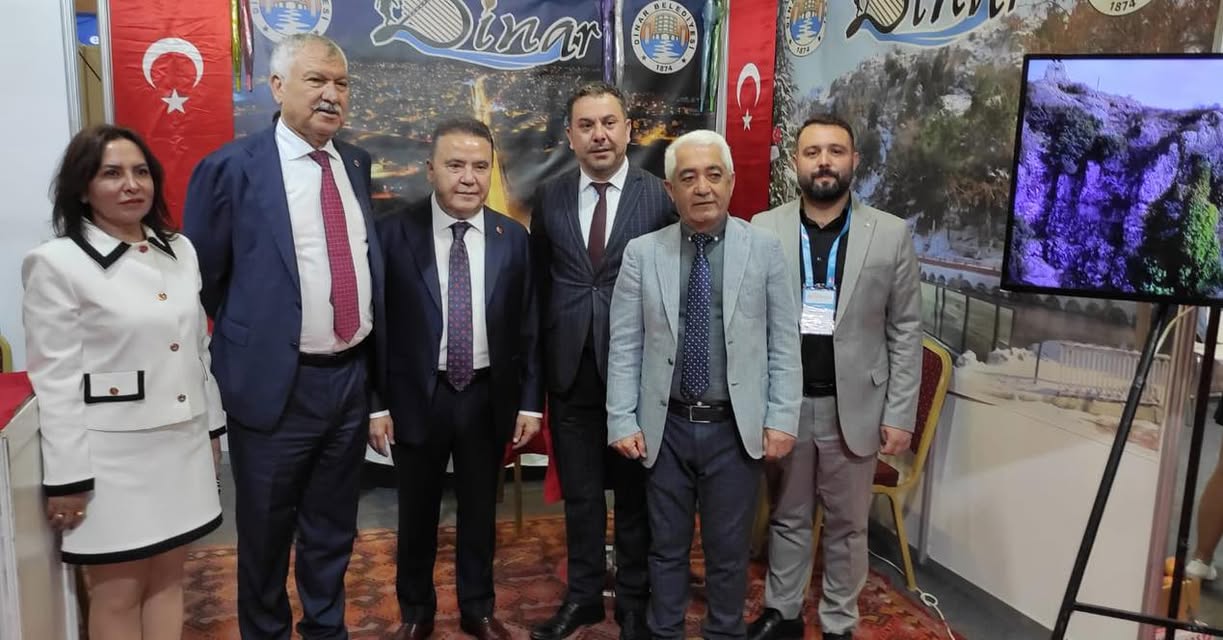 Dinar Belediyesi Antalya'da Şehircilik Fuarında İlçe Tanıtımı Yaptı