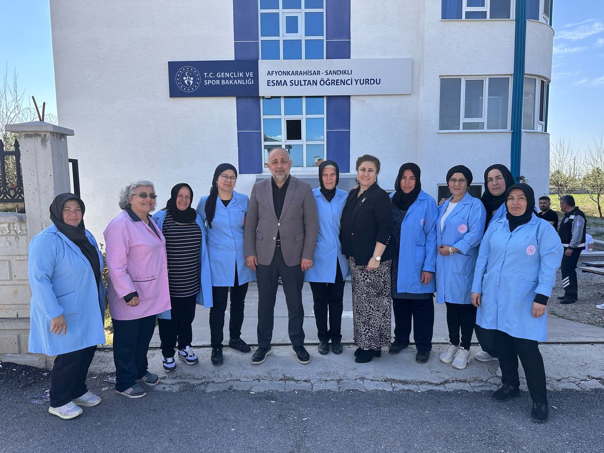 Afyonkarahisar Gençlik ve Spor İl Müdürü, Sandıklı Esma Sultan Yurdu'nu Ziyaret Etti