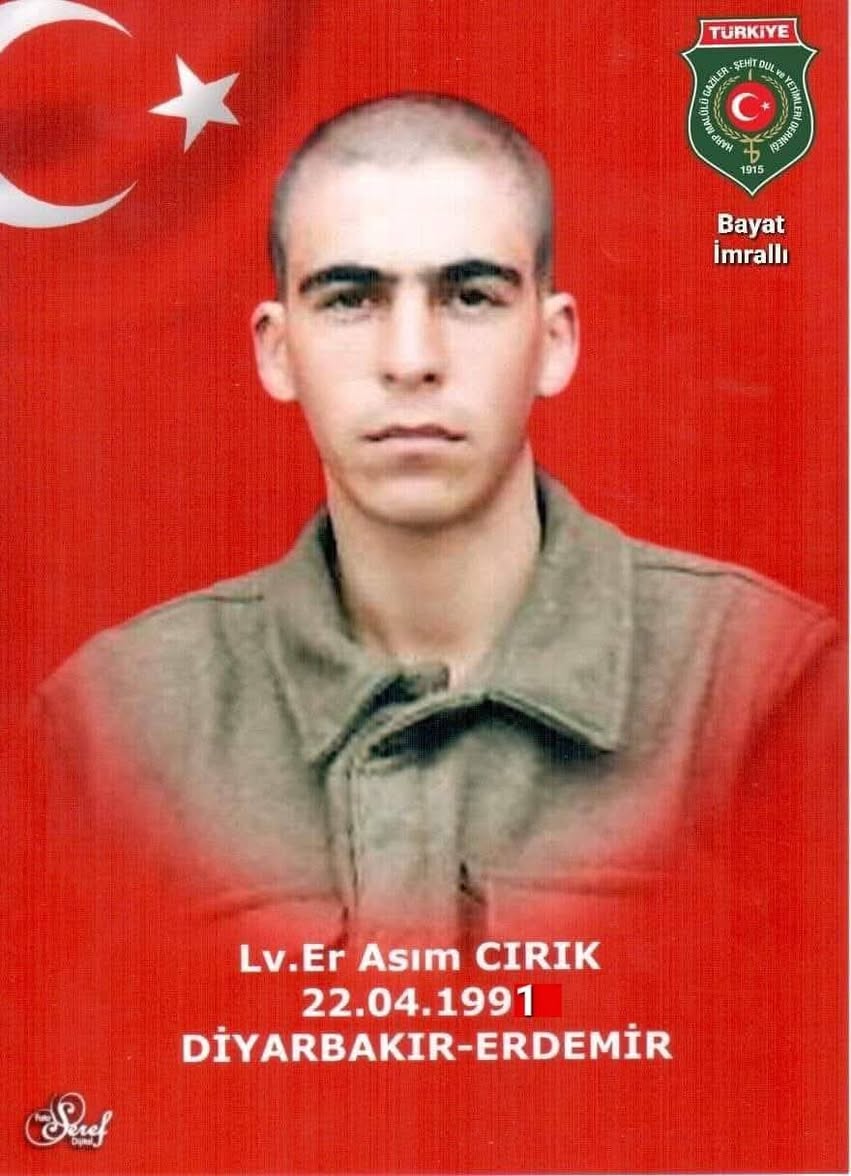 Diyarbakır'da Şehit Düşen Asım Çırik, Ölümünün 34. Yıl Dönümünde Anıldı