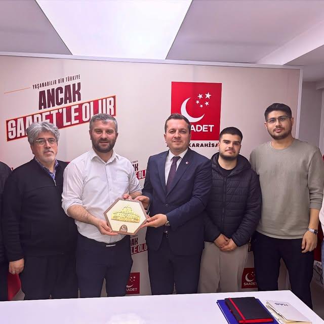 Afyonkarahisar'da Saadet Partisi'ne Gençlik Ziyareti
