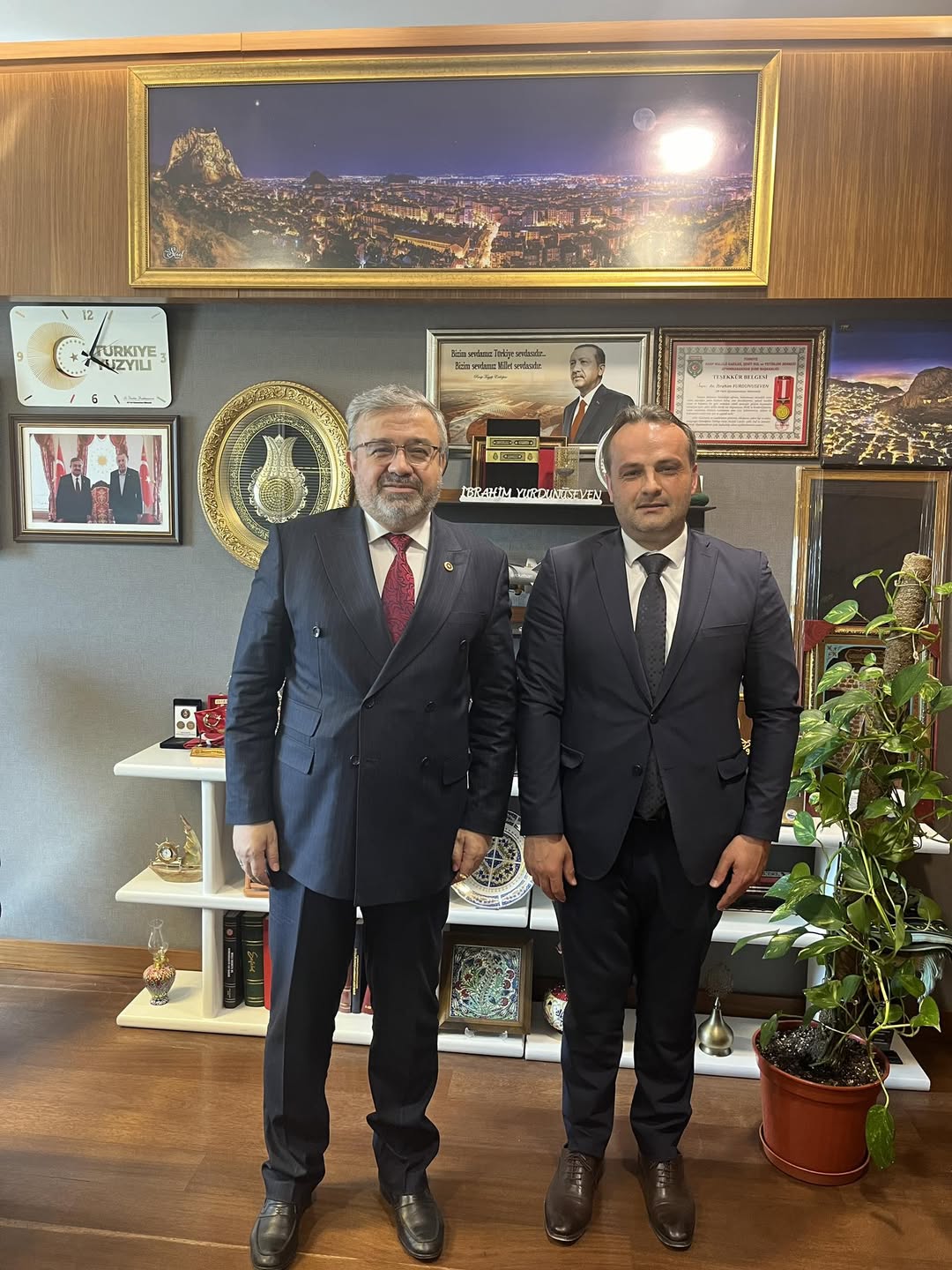 Yurdunuseven'e AK Parti Şuhut İlçe Başkanı Ziyareti