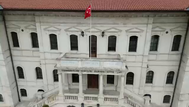 Millî Eğitim Bakanlığı'ndan 23 Nisan Coşkusu: Geleceğin Bilim İnsanları Yetişiyor