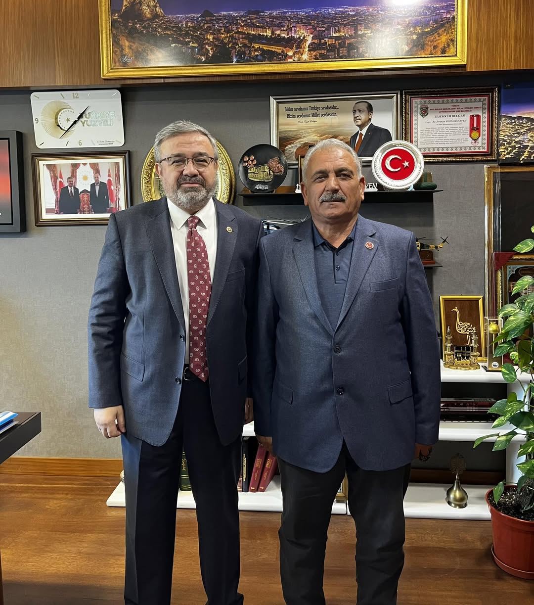 Afyonkarahisar Milletvekili Yurdunuseven, TBMM'de Misafir Ağırladı