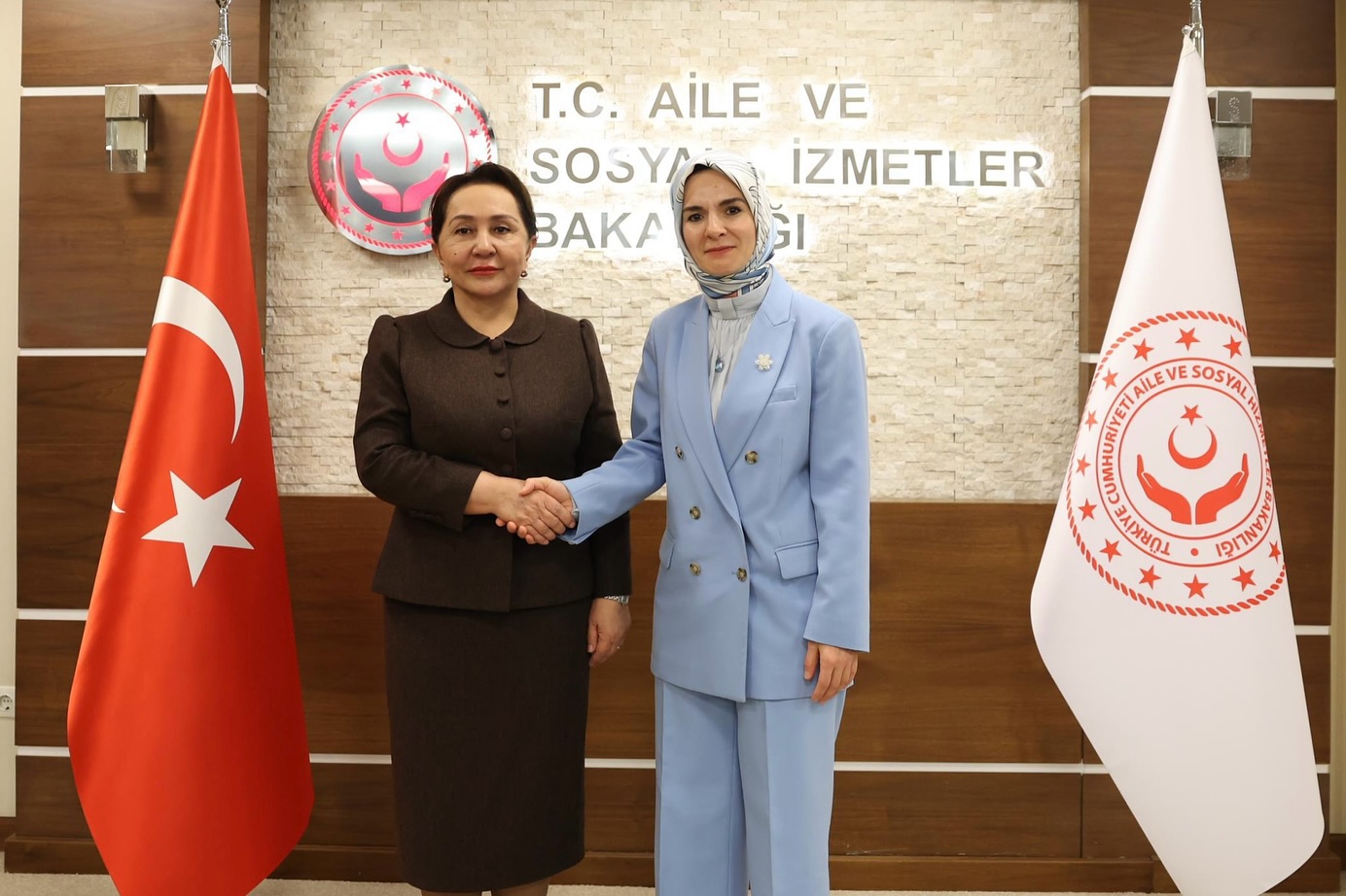 Bakan Göktaş, Özbek Senato Başkanı Narbayeva'yı Ağırladı