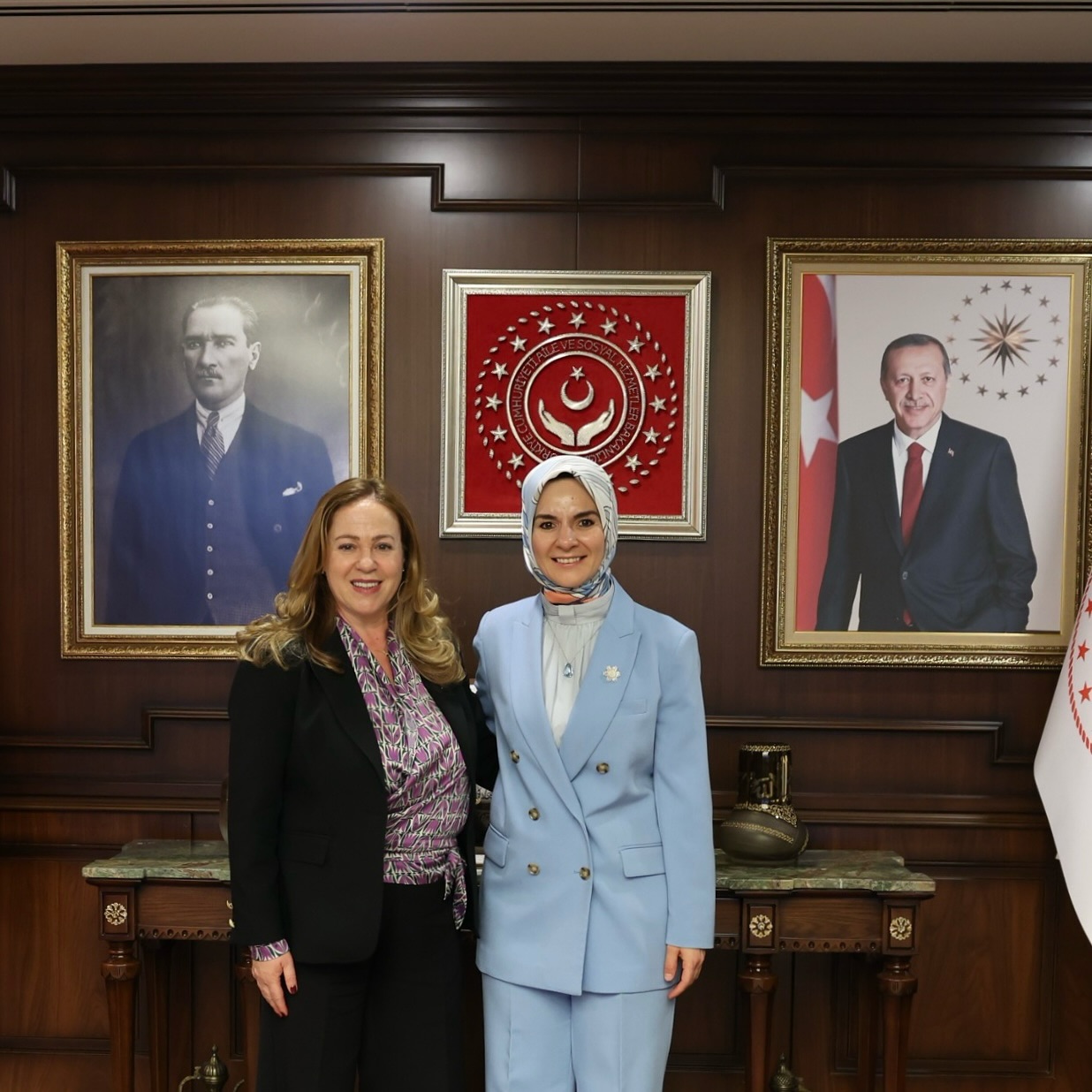 Bakan Göktaş, Arnavutluk Büyükelçisi ile İşbirliği Fırsatlarını Görüşüyor
